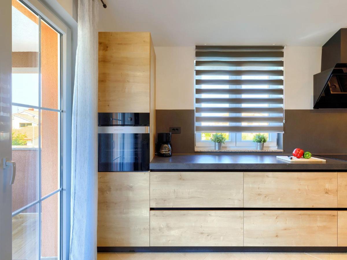 Holiday Home House Eric&Paolo By Interhome Пула Екстериор снимка